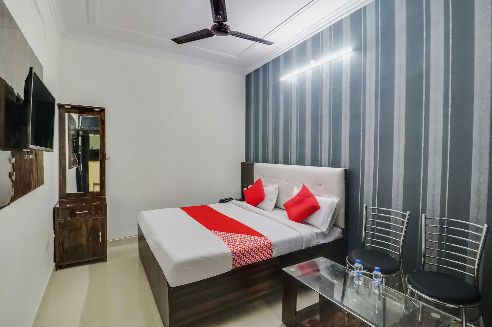 Hotel O Rodstar Chinhat Zewnętrze zdjęcie